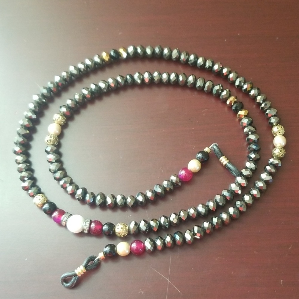 Eye glass string holder( eye glass not included)